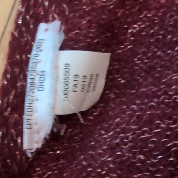 Cashmere blend Charter Club oversized wrap scarf - Picture 5 of 6